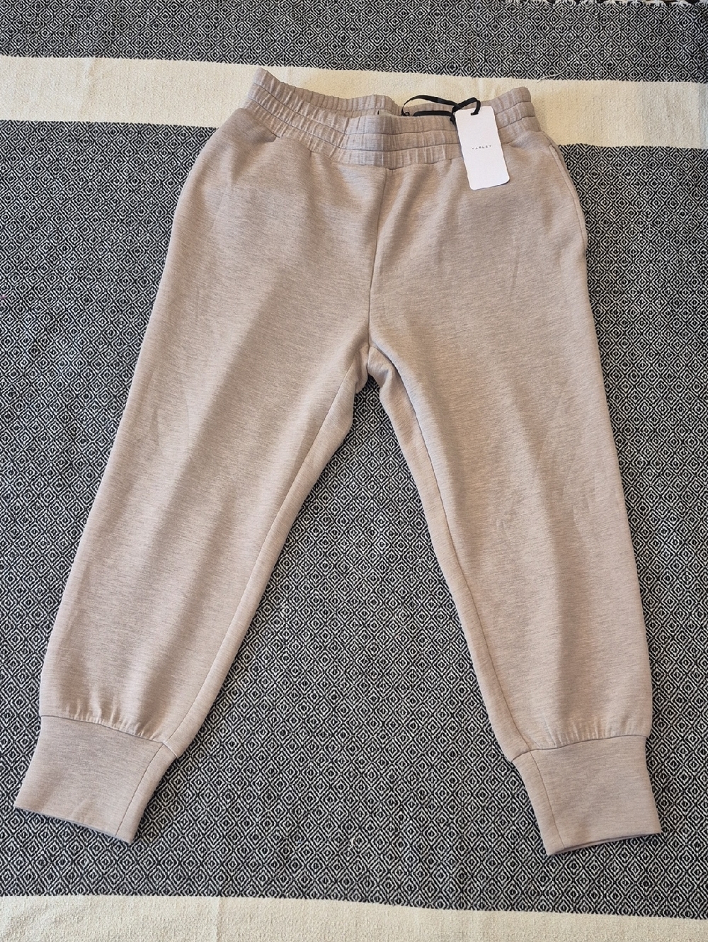 Varley The Slim Cuff Pant 25 Women’s Luxury Sweats Size Large - NEW